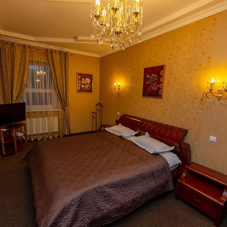 فندق Zaporizhiaفي  Sunrise Park المظهر الخارجي الصورة