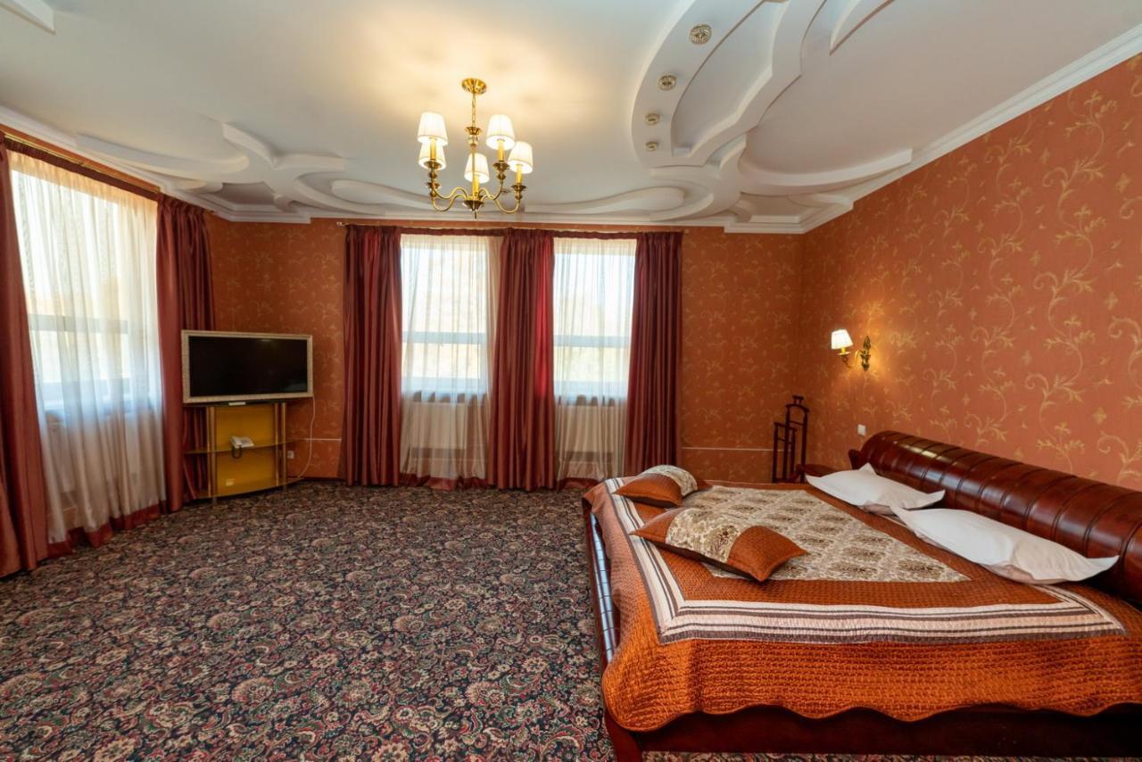 فندق Zaporizhiaفي  Sunrise Park المظهر الخارجي الصورة