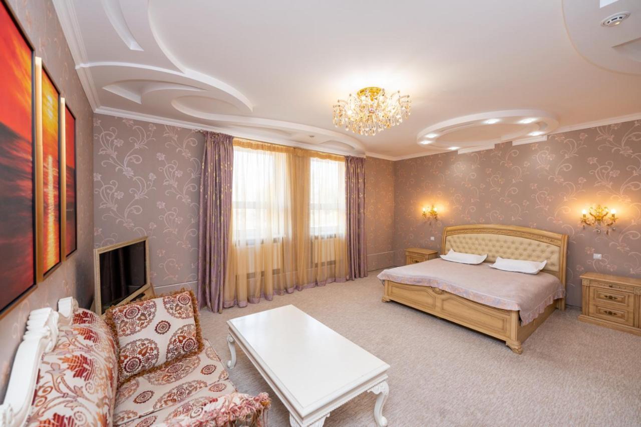 فندق Zaporizhiaفي  Sunrise Park المظهر الخارجي الصورة