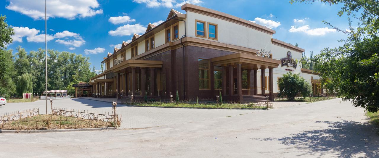 فندق Zaporizhiaفي  Sunrise Park المظهر الخارجي الصورة